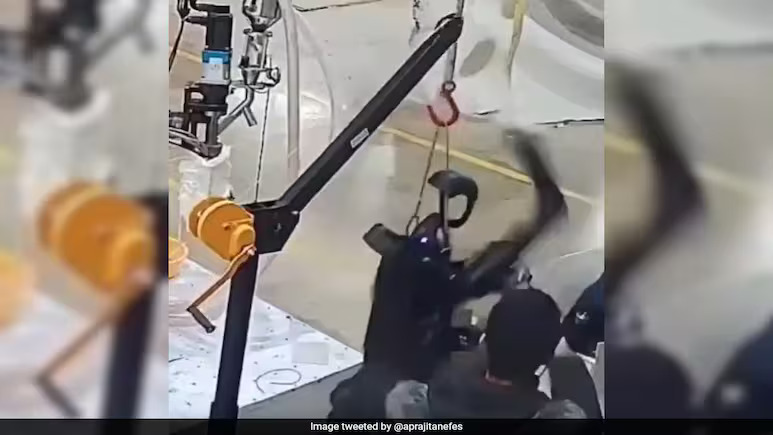 “A simple attack might be just to reboot the robot, which we published as a proof of concept. But an attacker could do much more sophisticated things,” he said while speaking to IEEE Spectrum. 